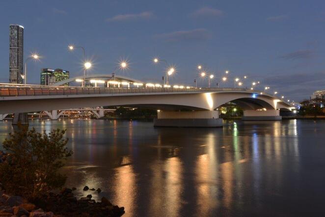 Walk the Four Brisbane City Bridges